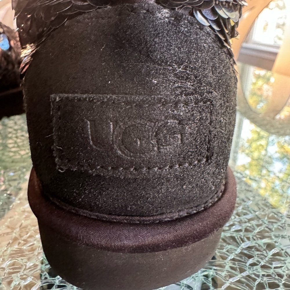 Ugg booties‎ 7 - Picture 4 of 8